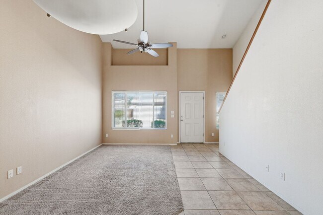 Foto del edificio - Gated Community, close to 101 and Arrowhead!