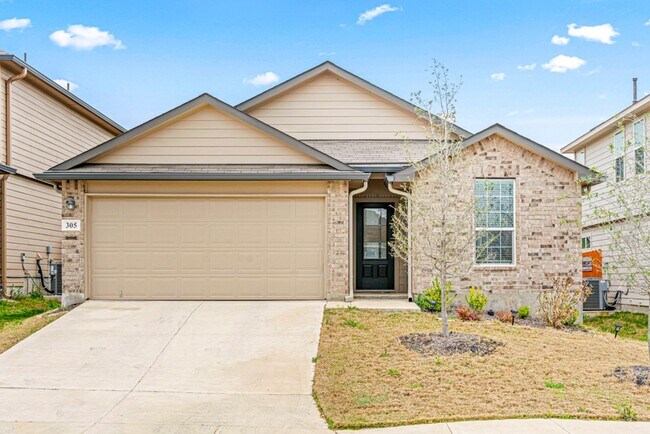 Building Photo - RED BIRD RANCH 3 BED 2 BATH  SINGLE STORY ...