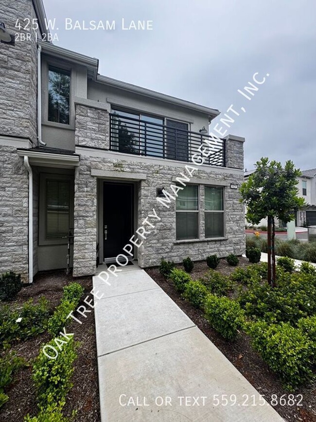 Foto del edificio - 425 W Balsam Ln