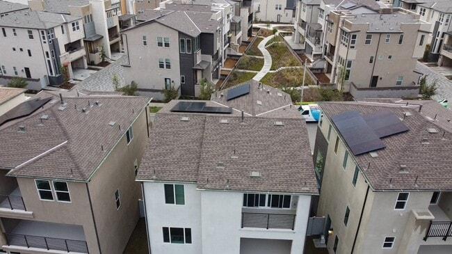 Building Photo - 8159 Rose Quartz Cir