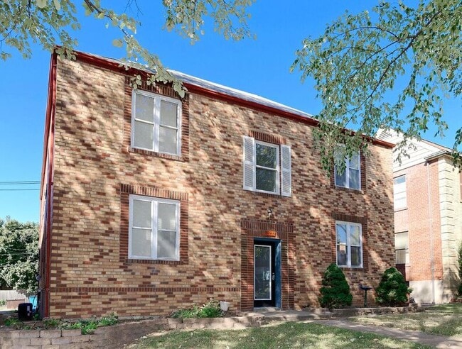 Foto del edificio - 6953 Chippewa St