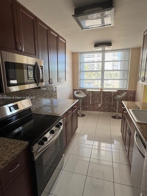 Foto del edificio - 1849 S Ocean Dr