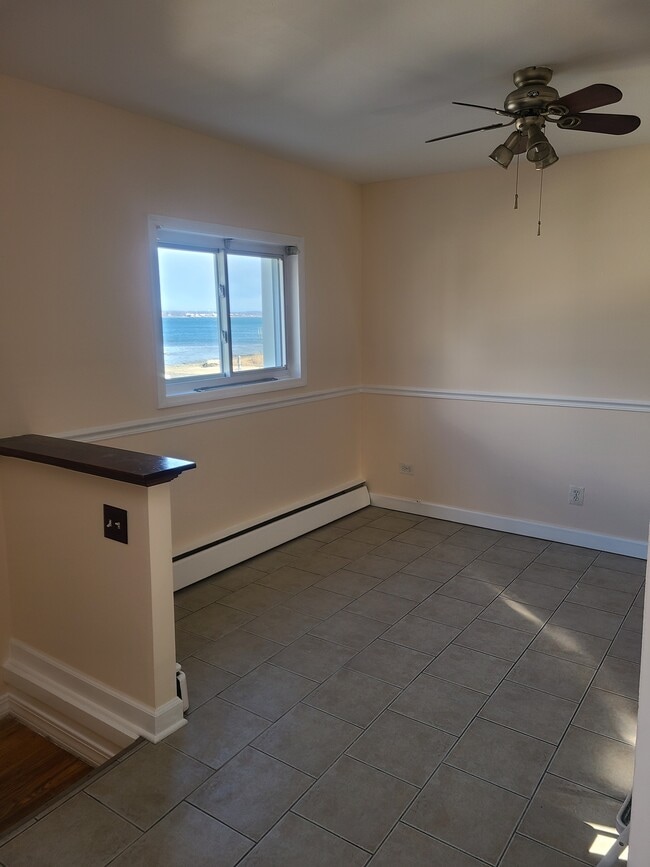 Building Photo - 3266 Griswold Ave