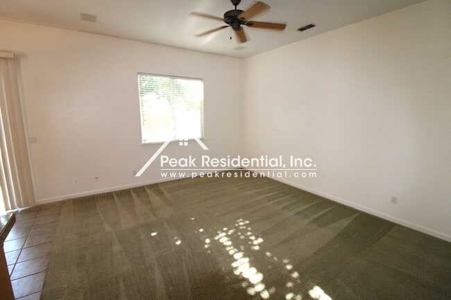 Building Photo - 3 br, 2 bath House - 1595 Larkflower Way