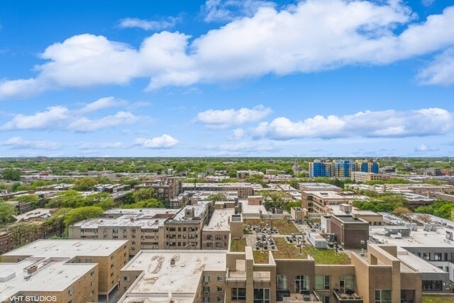 Foto del edificio - 5445 N Sheridan Rd