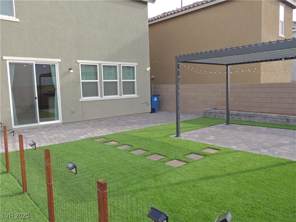 Primary Photo - 9991 Cluny Ave