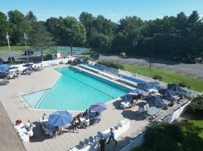 Piscina de la casa club - 6 Goldfinch Ln