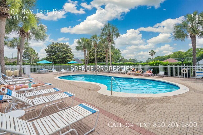 Foto del edificio - 107 Bay Tree Dr