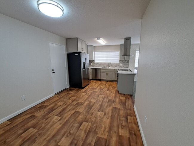 Building Photo - Close to Travis Air Force Base - New Renov...