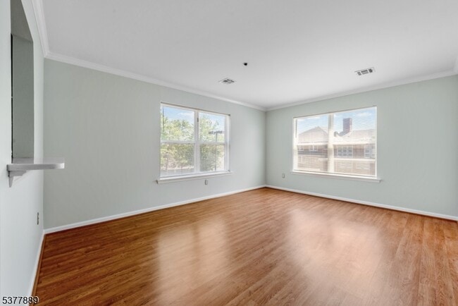 Building Photo - 901 Stuyvesant Ave.