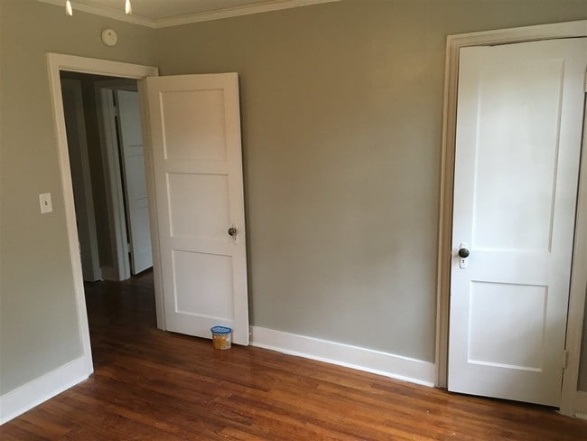 Building Photo - 1160 Druid Hill Dr