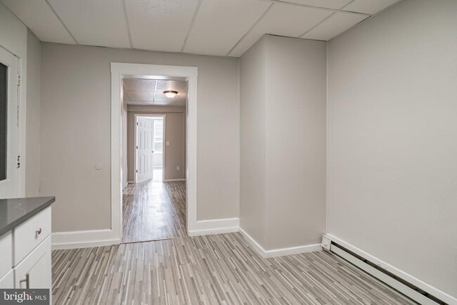Building Photo - 34 N Nescopec St