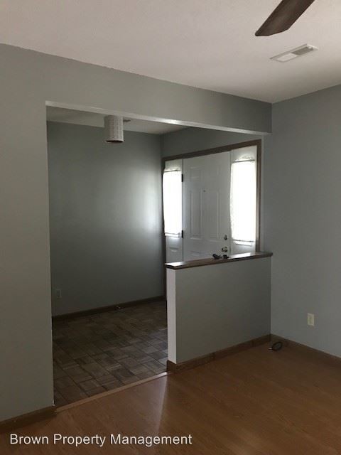 Foto del edificio - 3 br, 2 bath House - 34 Village Drive