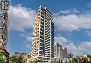 Building Photo - 75 Canterbury Pl