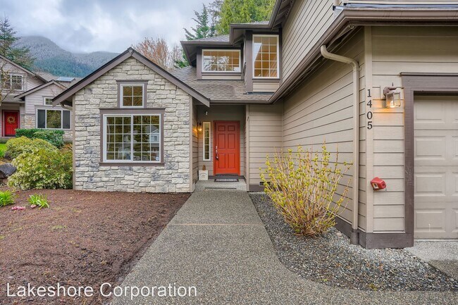 Foto del edificio - 3 br, 2.5 bath House - 1405 SW 13th PL