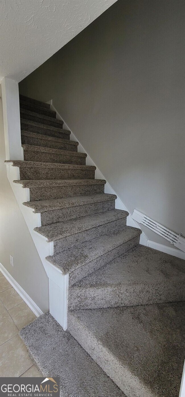 Foto del edificio - 2085 Lenoa Ln