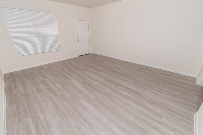 Foto del edificio - 17330 Blackstone Trails Dr