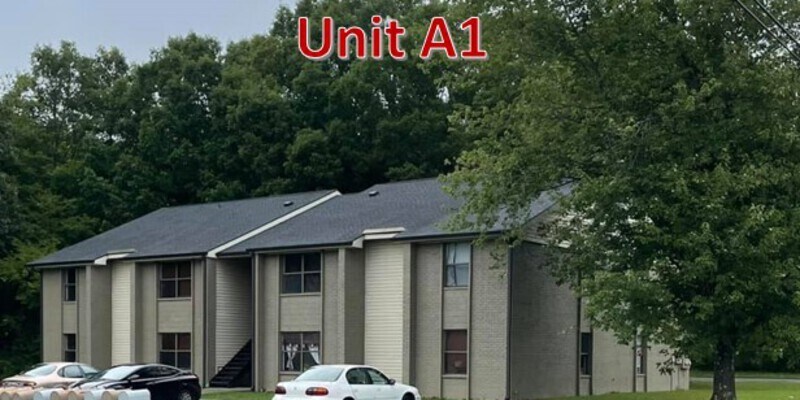 Primary Photo - Parkwood Apartments