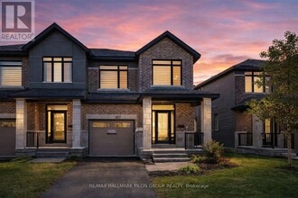 Building Photo - 327 Broadridge Cres