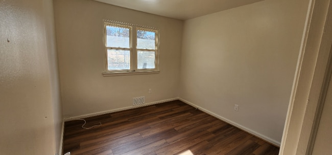 Foto del edificio - 1001 Orchard Way