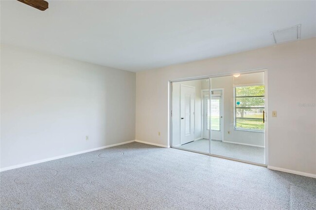 Building Photo - 1449 Normandy Pk Dr