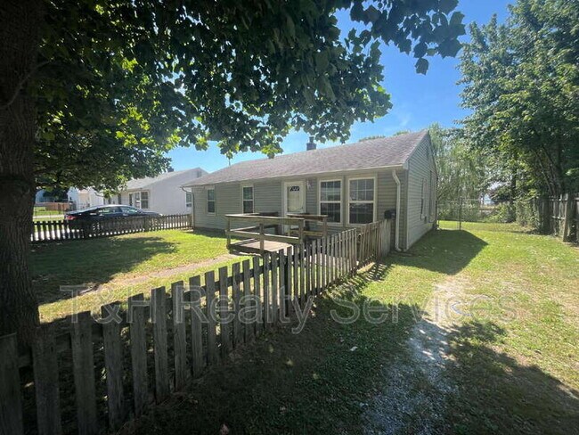 Foto del edificio - 5507 E Rawles Ter