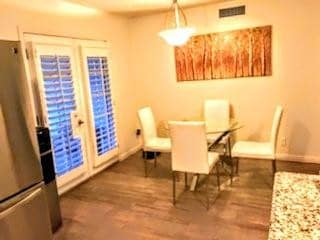 Foto del edificio - 12032 Meadow Gate Dr