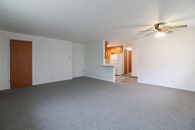 Foto del edificio - 1618 W 7th Pl