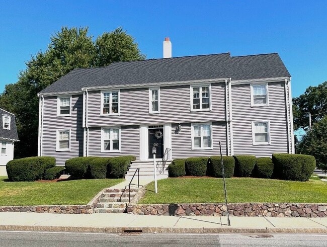 Building Photo - 202 Sylvan St