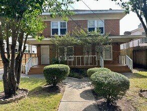 Building Photo - 4823 Jackson St