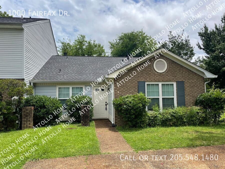 Primary Photo - 1000 Fairfax Dr