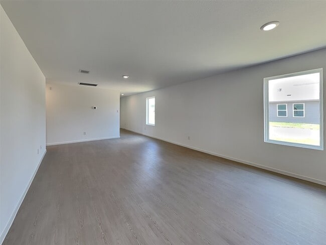 Foto del edificio - 18710 Barrichello Dr