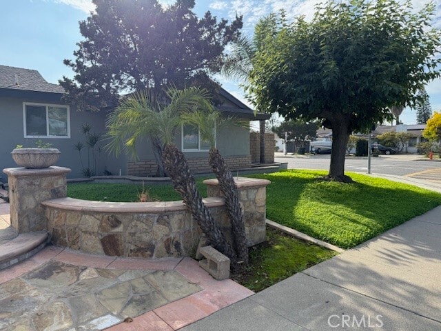 Foto del edificio - 928 E Meats Ave