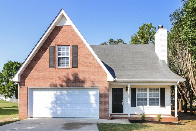 Building Photo - 3079 Roscommon Dr