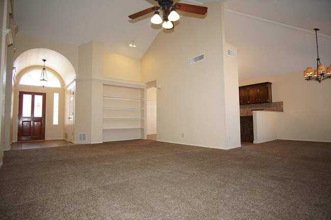 Building Photo - 2045 Pueblo Nuevo Cir