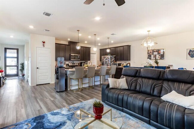 Foto del edificio - 1133 Aronia Ln