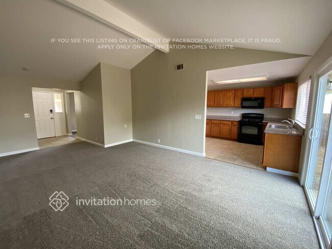 Foto del edificio - 513 Hummingbird Way