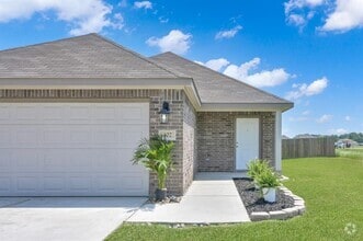 Building Photo - 402 Terra Vis Cir