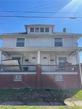 Building Photo - 705 16th St NW