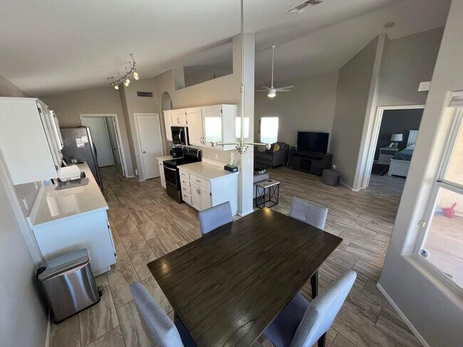 Foto del edificio - 11669 W Pine Mountain Ct