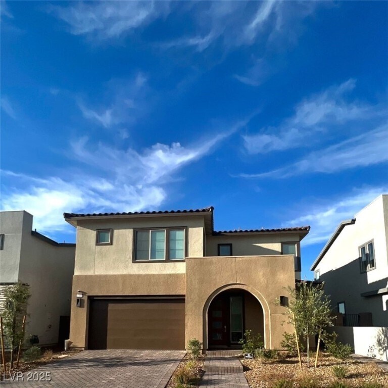 Foto principal - 1309 Azure Jay Ave