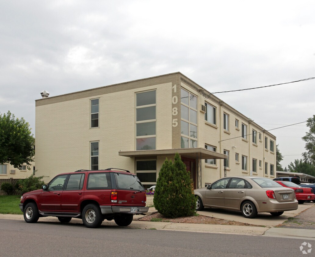 Foto del edificio - Woodlawn Apartments