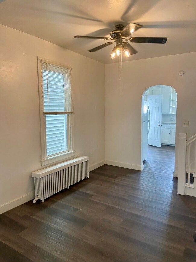 Foto del edificio - 50 Central Ave