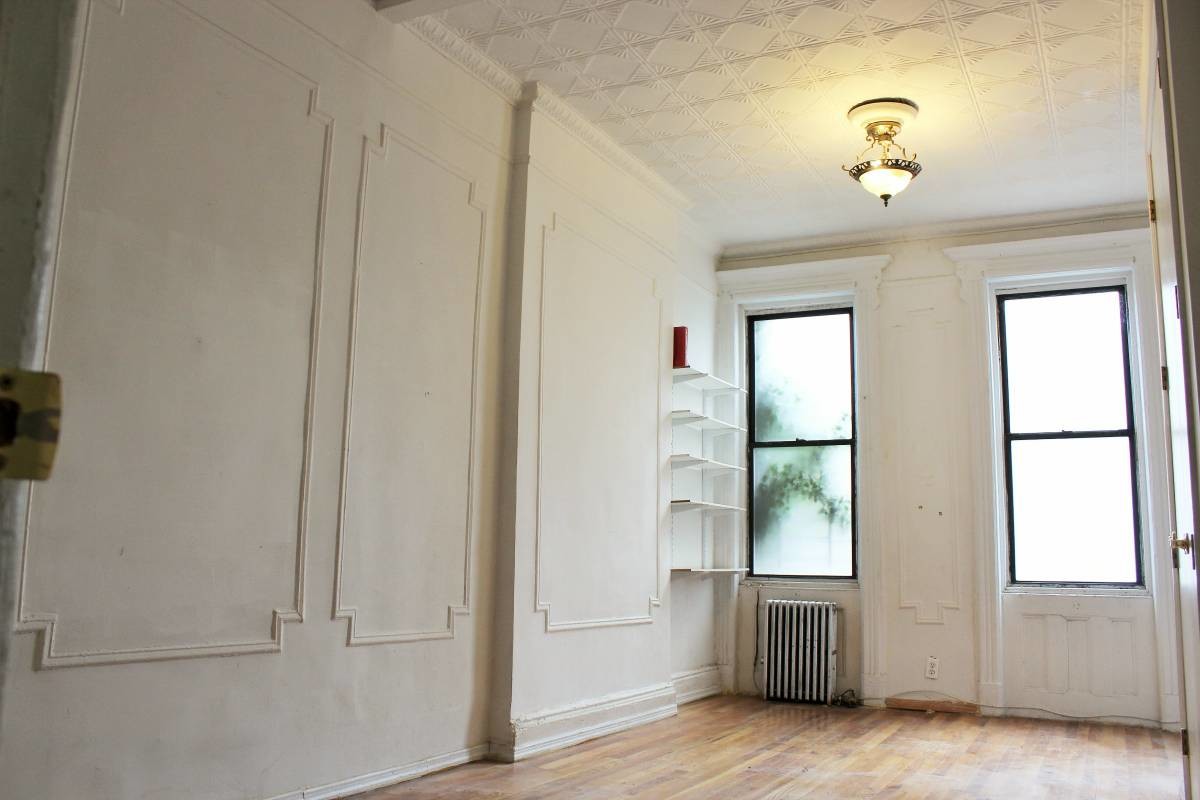 Primary Photo - 517 Wilson Ave