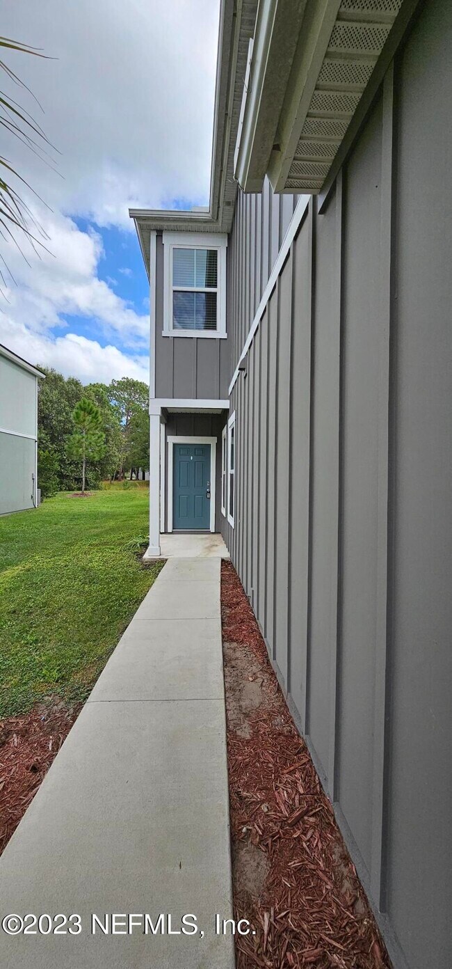 Building Photo - 7683 Legacy Trl