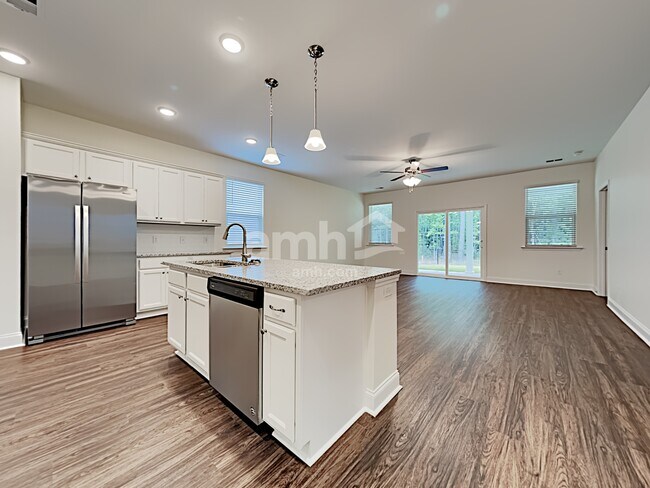 Building Photo - 406 Ronter Ct