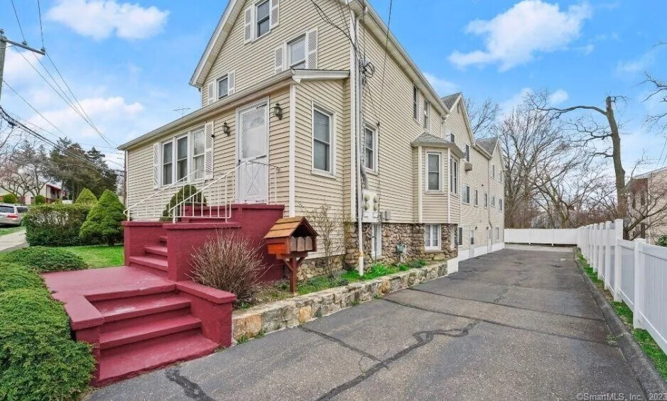 Primary Photo - 41 Orange St