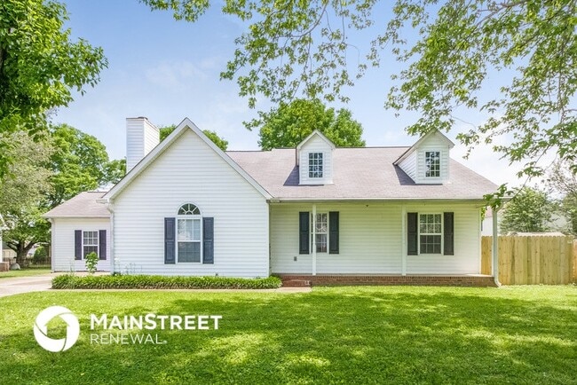 Building Photo - 1311 Amberwood Cir