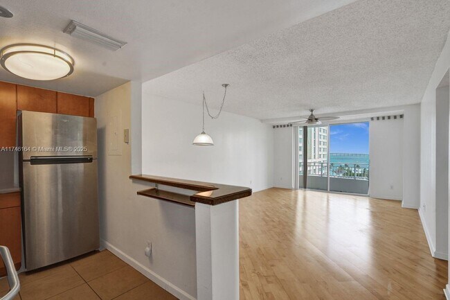 Foto del edificio - 770 Claughton Island Dr