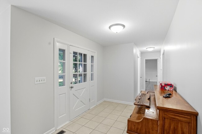 Building Photo - 2922 E Smoky Row